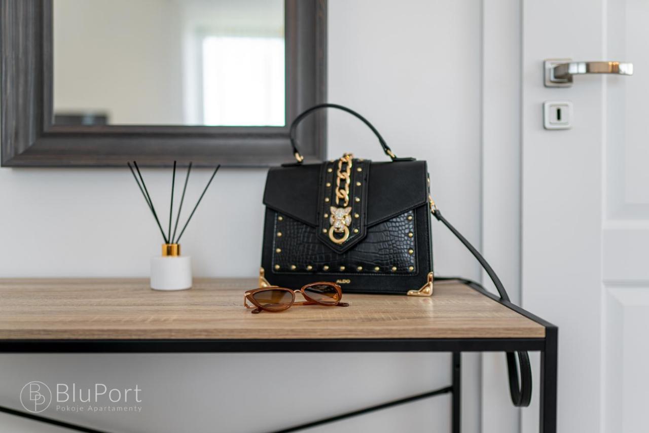 Blu Port Apartment Gaski  Luaran gambar
