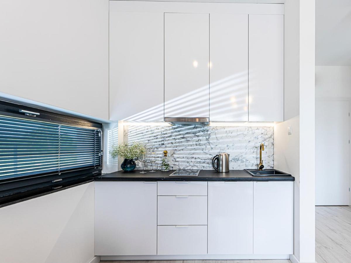 Blu Port Apartment Gaski  Luaran gambar